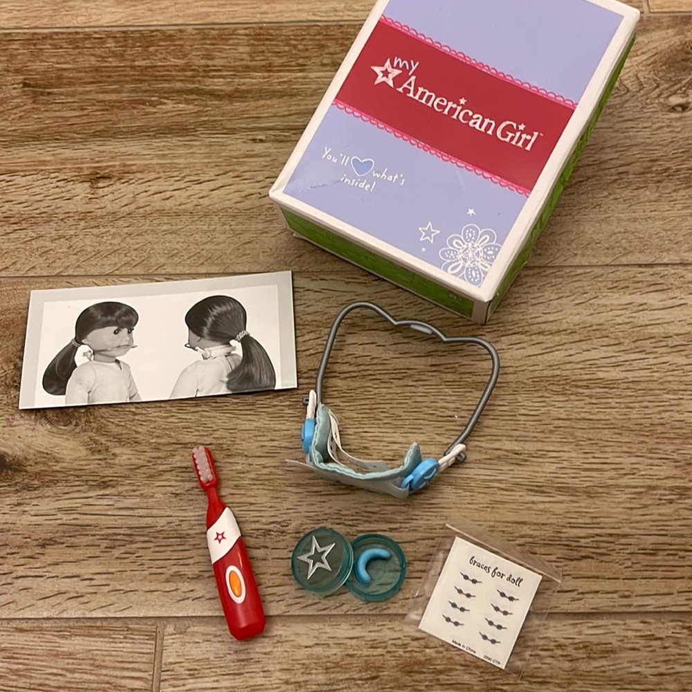 American Girl Healthy Smile Set